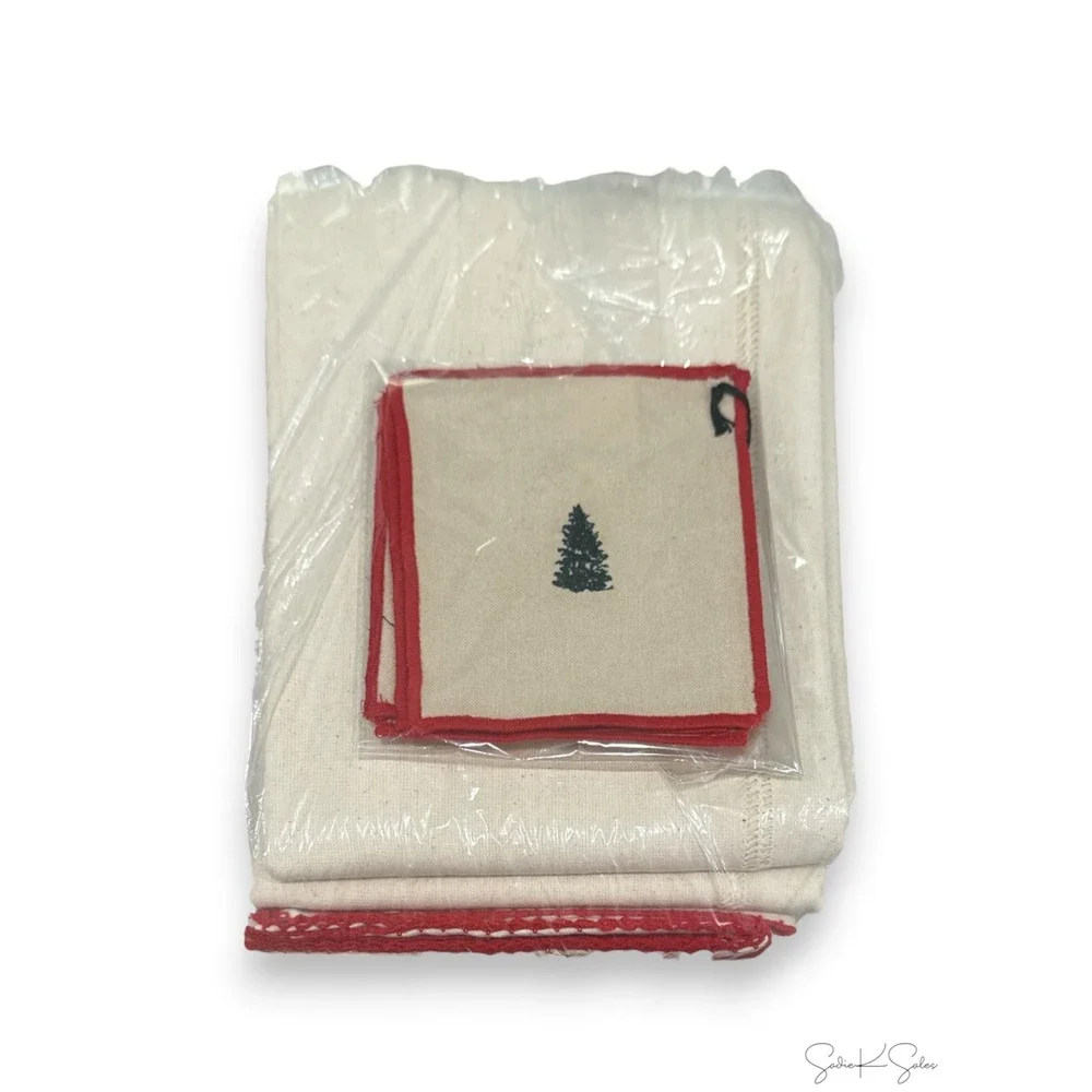 Hearth & Hand set cloth